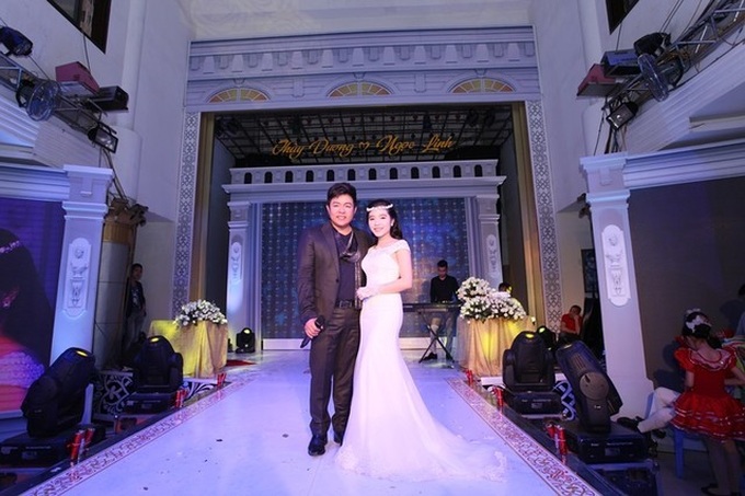 Quang Lê hát đám cưới với cát-xê 500 triệu đồng