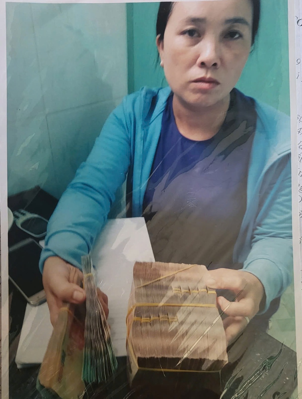 Nguyên Phó chủ tịch Hội Chữ thập đỏ Bình Dương mang sổ đỏ giả đi vay tiền - 1 Nguyên Phó chủ tịch Hội Chữ thập đỏ Bình Dương mang sổ đỏ giả đi vay tiền - 1