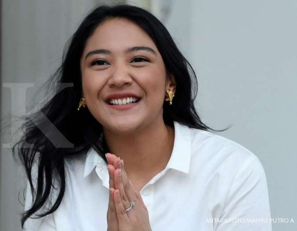 Cô gái 23 tuổi trở thành cố vấn cho Tổng thống Indonesia - 3 Cô gái 23 tuổi trở thành cố vấn cho Tổng thống Indonesia - 3