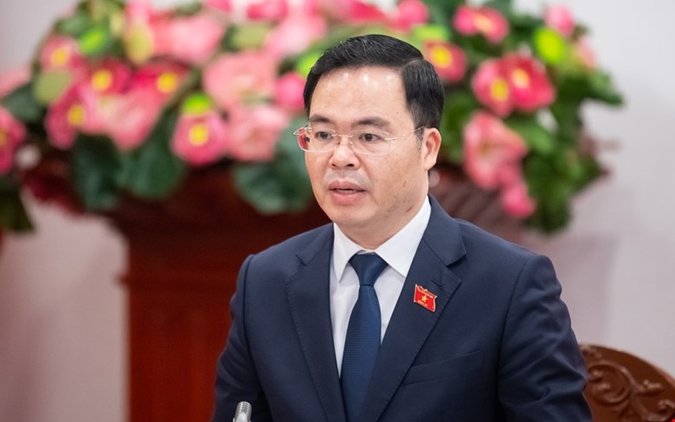 Bỏ tấm vé biên chế suốt đời, mở đường cho người tài vào nhà nước - 1 Bỏ tấm vé biên chế suốt đời, mở đường cho người tài vào nhà nước - 1