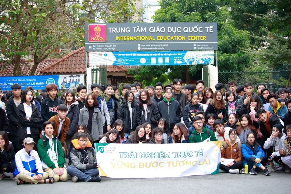 Trường Hòa Bình - La Trobe - Hà Nội tuyển sinh vào lớp 10 năm học 2020 - 2021 - 3 Trường Hòa Bình - La Trobe - Hà Nội tuyển sinh vào lớp 10 năm học 2020 - 2021 - 3