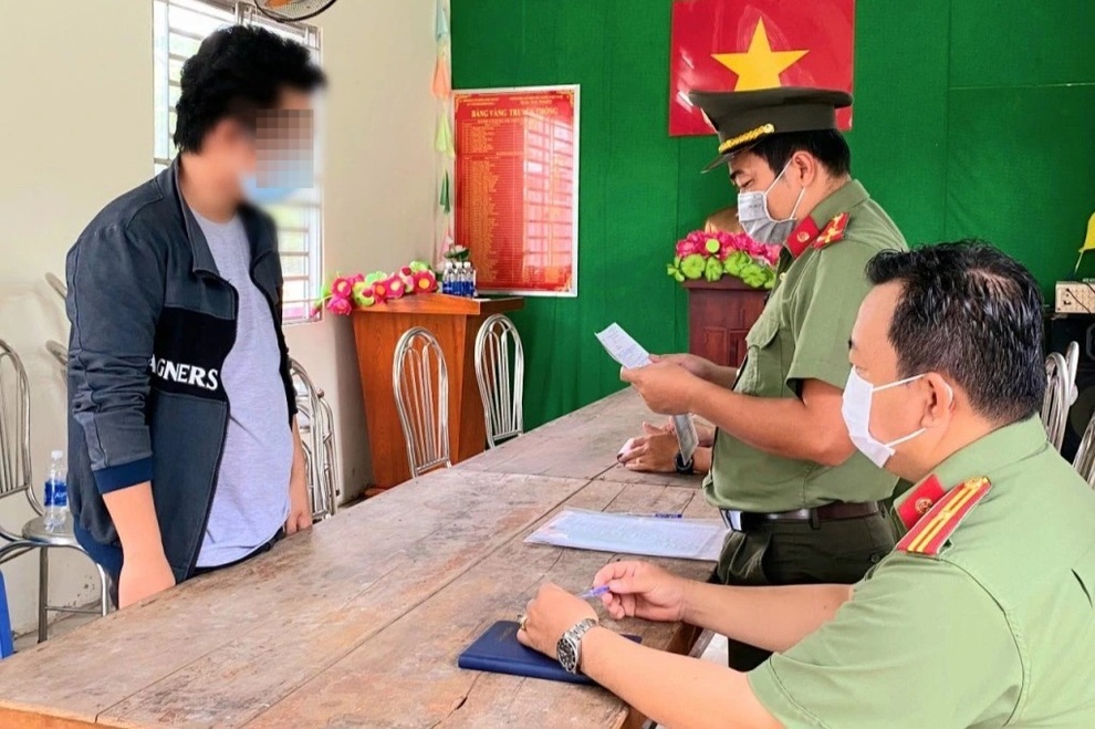 Chủ Facebook Nhạc sống Cần Thơ bị phạt do đăng tin sai sự thật - 1 Chủ Facebook Nhạc sống Cần Thơ bị phạt do đăng tin sai sự thật - 1