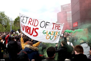 Man Utd mất số tiền cực lớn vì "cuộc nổi dậy"