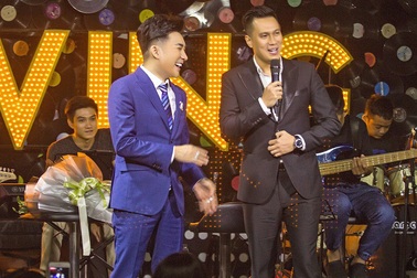 Việt Anh bị vợ ghen tuông, doạ ly hôn vì đóng “cảnh nóng”