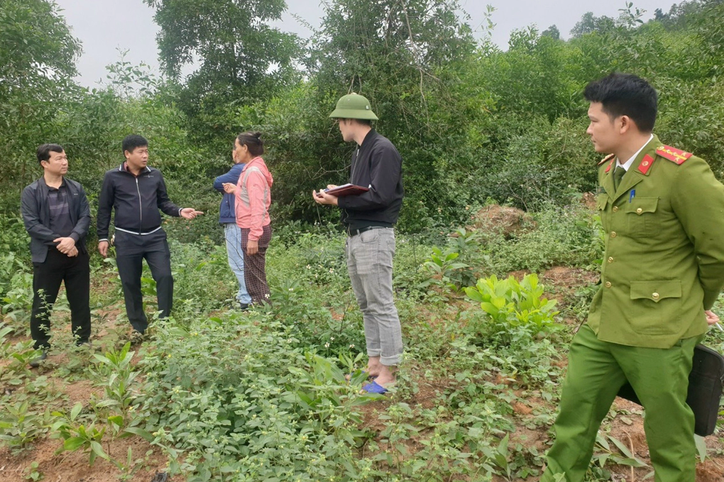 Công an đang điều tra vụ bé trai 2 tuổi mất tích bí ẩn vừa được tìm thấy - 3 Công an đang điều tra vụ bé trai 2 tuổi mất tích bí ẩn vừa được tìm thấy - 3