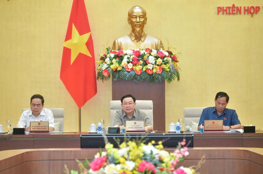 Chủ tịch Quốc hội: Đừng lo thay cho người ta ở chỗ này... - 1 Chủ tịch Quốc hội: Đừng lo thay cho người ta ở chỗ này... - 1