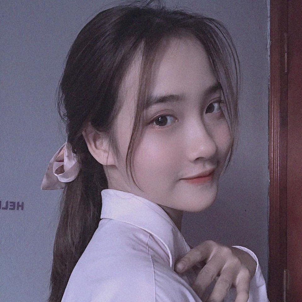 Nữ sinh 10X có nét đẹp trong trẻo, thích làm bạn với chiếc kim sợi chỉ - 10 Nữ sinh 10X có nét đẹp trong trẻo, thích làm bạn với chiếc kim sợi chỉ - 10