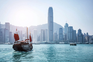 Thành phố nào đắt đỏ nhất thế giới có giá xăng hơn 70 nghìn đồng/lít?