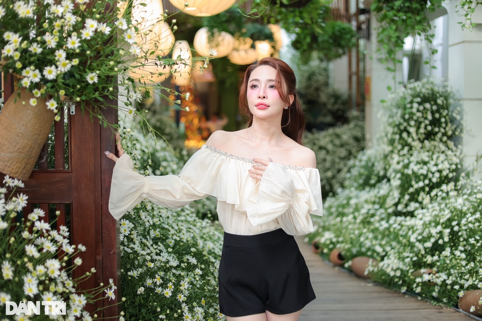 Quỳnh Nga tuổi U40: Phụ nữ nên có người bên cạnh, trai hay gái cũng được - 3 Quỳnh Nga tuổi U40: Phụ nữ nên có người bên cạnh, trai hay gái cũng được - 3