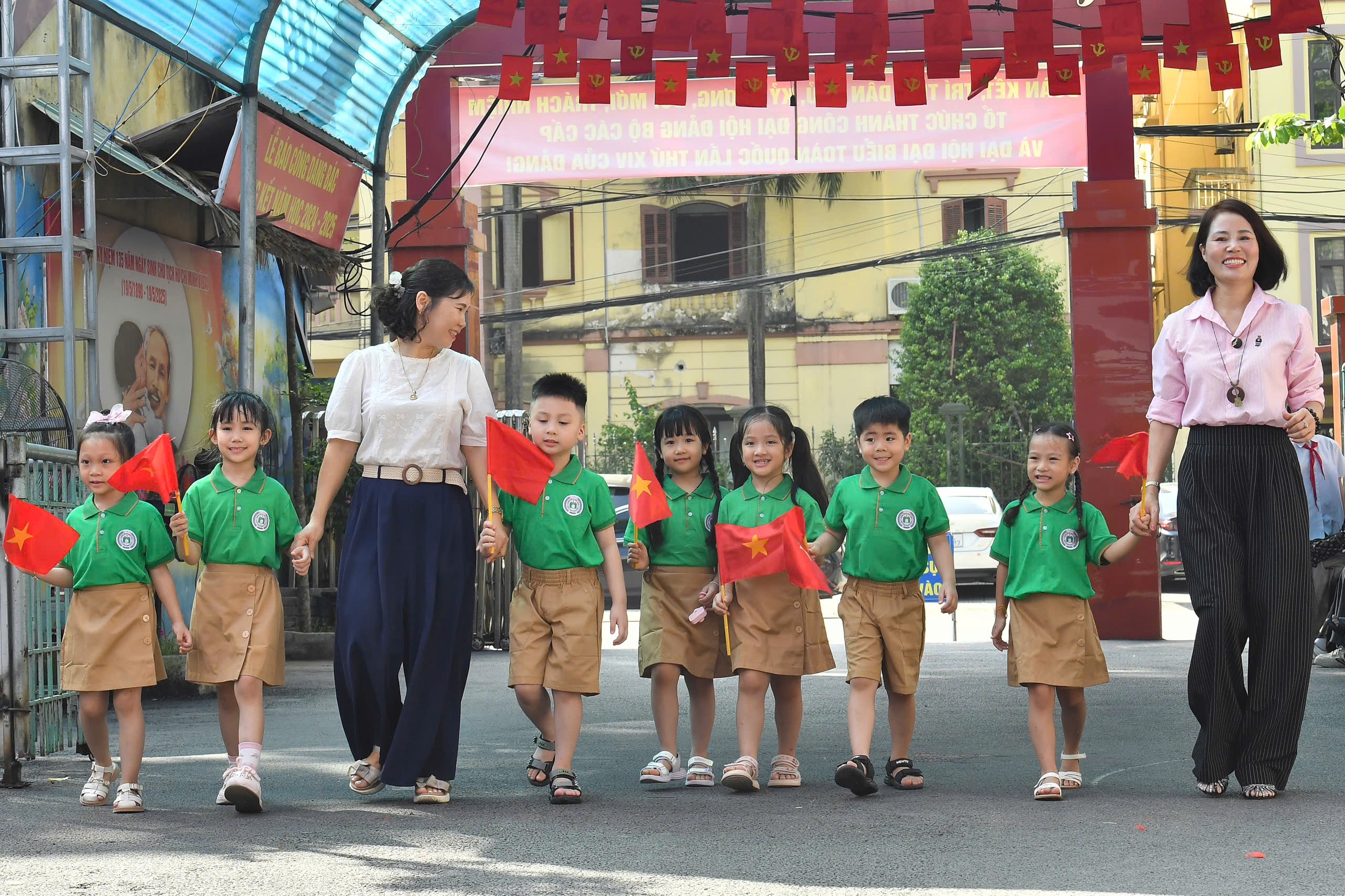 Trường 117 tuổi trước lễ khai giảng: Âm thanh hòa bình trên nền nhà tù cũ