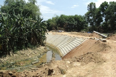 Nhiều bất cập ở một dự án kênh thoát nước