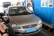 Tài xế xe biển xanh phản ứng tại trạm BOT Sóc Trăng phải làm tường trình