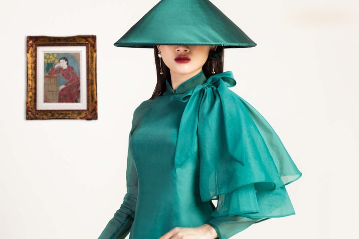 Bức họa Thiếu nữ mùa thu nổi tiếng của họa sĩ Phạm Văn Đôn lên áo dài - 5 Bức họa Thiếu nữ mùa thu nổi tiếng của họa sĩ Phạm Văn Đôn lên áo dài - 5