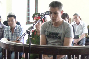 Tài xế vụ xe chở khách đi lễ lao xuống vực lĩnh 9 năm tù