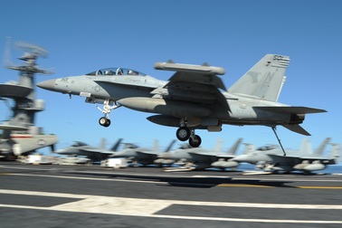 Trung Quốc phá sóng máy bay chiến đấu Mỹ tuần tra trên Biển Đông