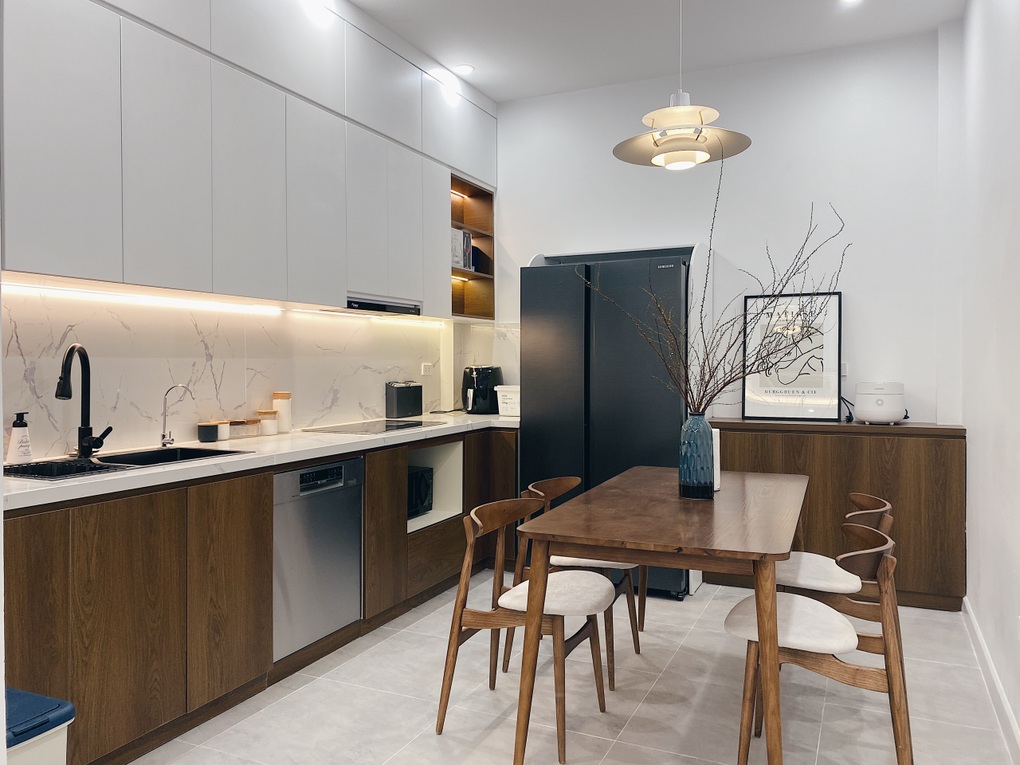 Nhà cũ 20 năm ở Hà Nội vịt hóa thiên nga sau khi cải tạo - 4 Nhà cũ 20 năm ở Hà Nội vịt hóa thiên nga sau khi cải tạo - 4