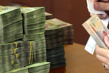 Cựu sếp chi nhánh VAB chiếm đoạt 5 tỉ đồng để trả nợ