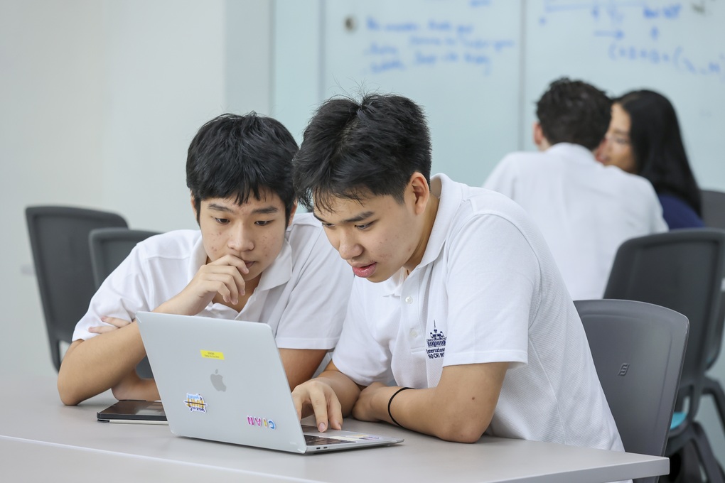86 học sinh của trường ISHCMC đạt học bổng đại học trên toàn thế giới - 1 86 học sinh của trường ISHCMC đạt học bổng đại học trên toàn thế giới - 1