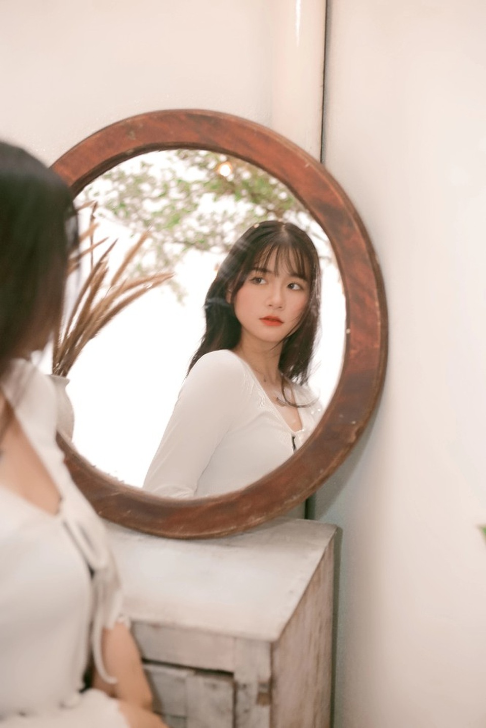 Ngắm bộ ảnh “ngọt ngào” vạn người mê của cô gái gốc Huế - 11 Ngắm bộ ảnh “ngọt ngào” vạn người mê của cô gái gốc Huế - 11