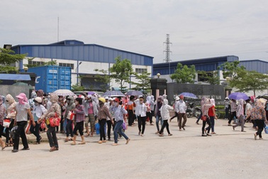 Hàng nghìn doanh nghiệp không báo cáo lương thưởng Tết