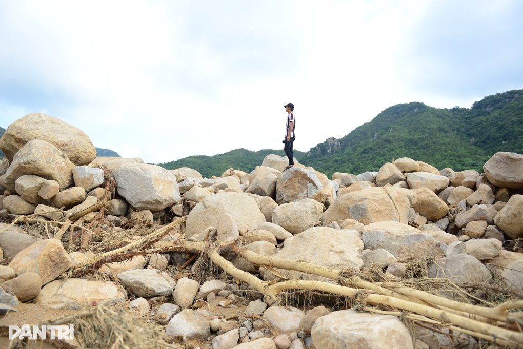 Chủ đầu tư hồ chứa bị vỡ ở Lâm Đồng lên tiếng nhận trách nhiệm - 1