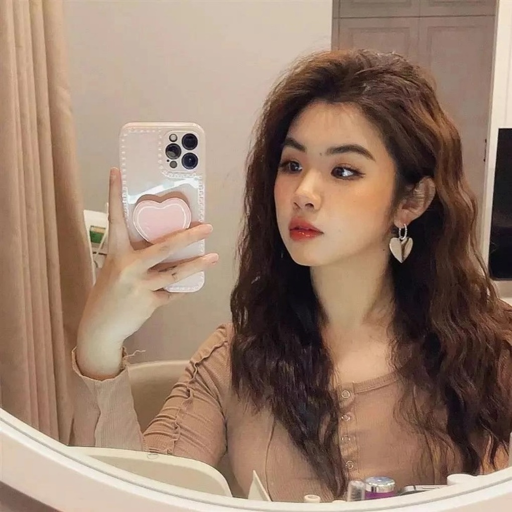 Vợ của dàn streamer Việt nổi tiếng toàn là mỹ nhân gợi cảm, tài năng - 12