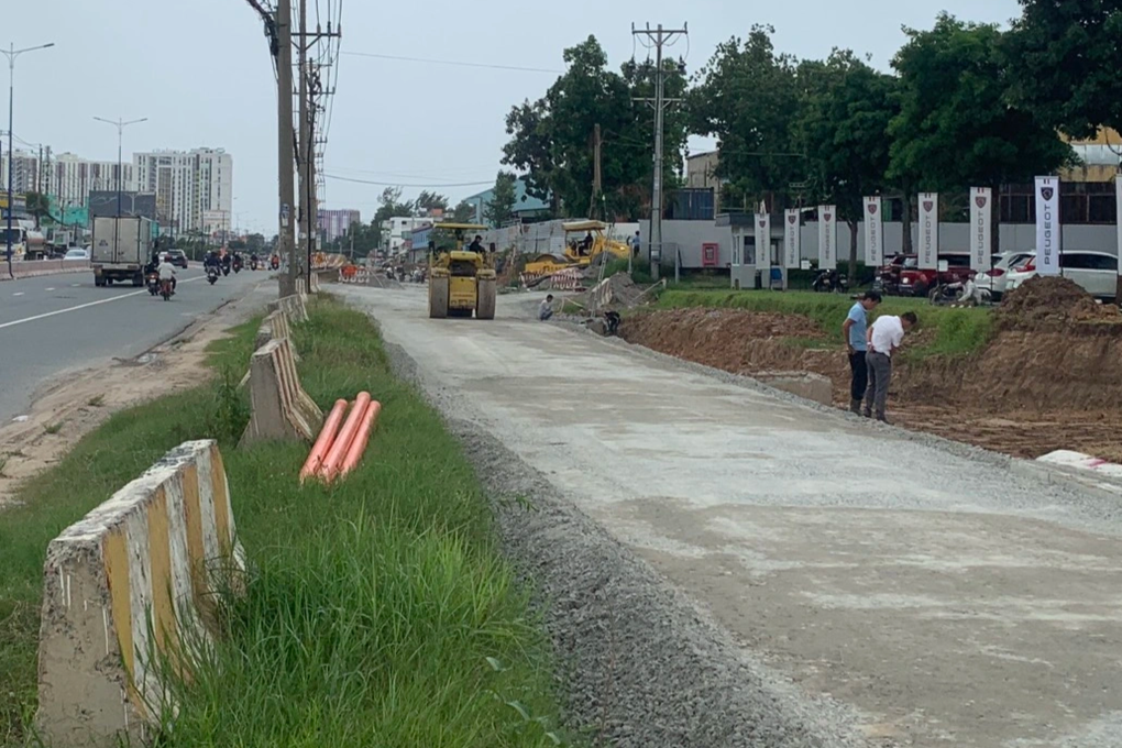 Bình Dương tháo gỡ vướng mắc di dời lưới điện tại dự án mở rộng quốc lộ 13 - 2 Bình Dương tháo gỡ vướng mắc di dời lưới điện tại dự án mở rộng quốc lộ 13 - 2
