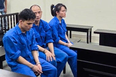 Người phụ nữ để lại đơn trình báo bị đánh ghen, ép nợ rồi treo cổ tự tử