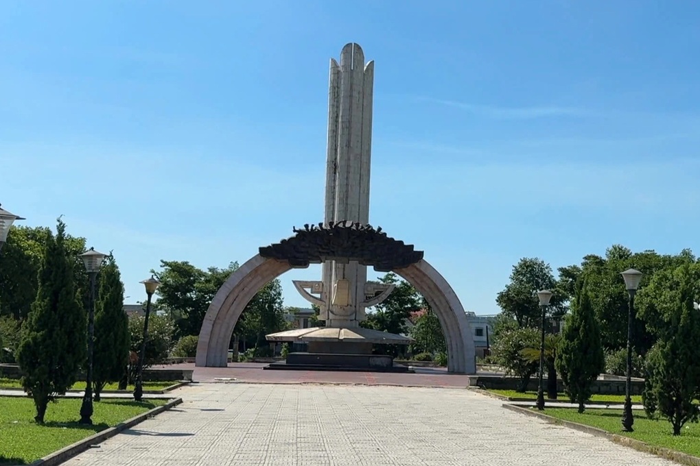 Chi hơn 88 tỷ đồng xây mới Tượng đài Dũng sĩ Điện Ngọc: Mới chỉ xin ý kiến - 1 Chi hơn 88 tỷ đồng xây mới Tượng đài Dũng sĩ Điện Ngọc: Mới chỉ xin ý kiến - 1
