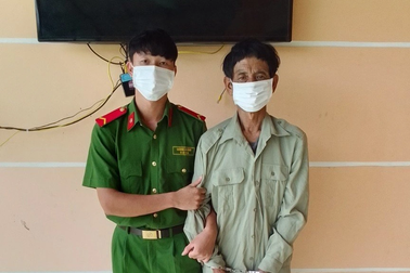 Trốn truy nã gần 1 năm trong rừng, ăn sắn, uống nước suối để sống