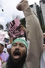 Phát hiện 5 vụ báng bổ kinh Koran tại Guantanamo