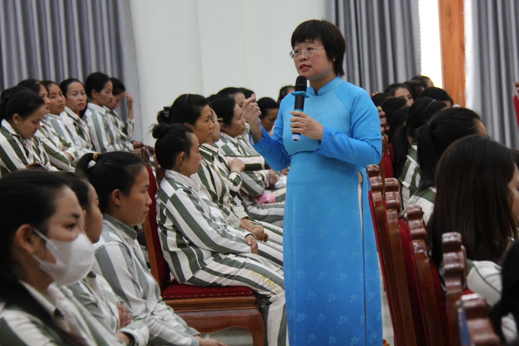 Gia-Lai_trai-giam-gia-trung_Pham-Hoang2.jpeg Gia-Lai_trai-giam-gia-trung_Pham-Hoang2.jpeg