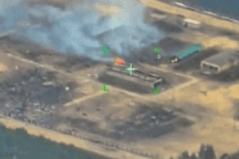 Tên lửa Nga san phẳng kho vũ khí của Ukraine