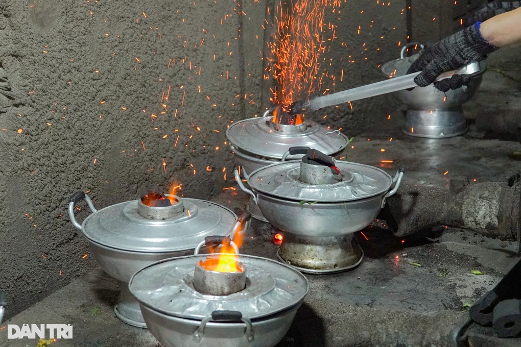 Quán lẩu nói không với bia rượu giúp cô chủ kiếm hơn 1 cây vàng mỗi ngày - 4 Quán lẩu nói không với bia rượu giúp cô chủ kiếm hơn 1 cây vàng mỗi ngày - 4