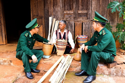 Vùng biên Gia Lai rộn ràng chuẩn bị ngày hội bầu cử