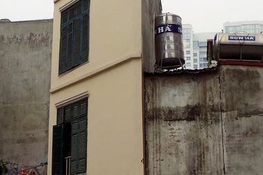 Hà Nội: Những ngôi nhà kì dị dọc con đường mới mở
