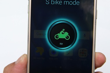 Samsung tích hợp chế độ S-bike an toàn trên Galaxy J5, J7 (2016)