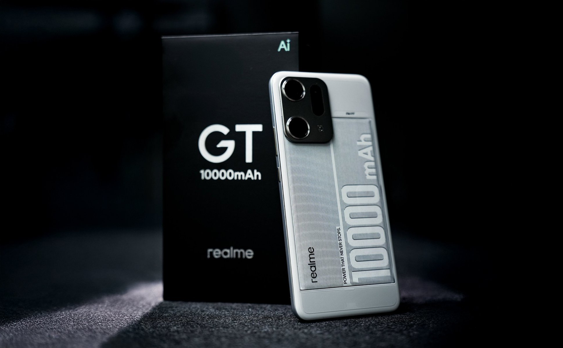 realme phổ cập pin trên 6.000mAh cho mọi phân khúc tại Thế Giới Di Động - 1