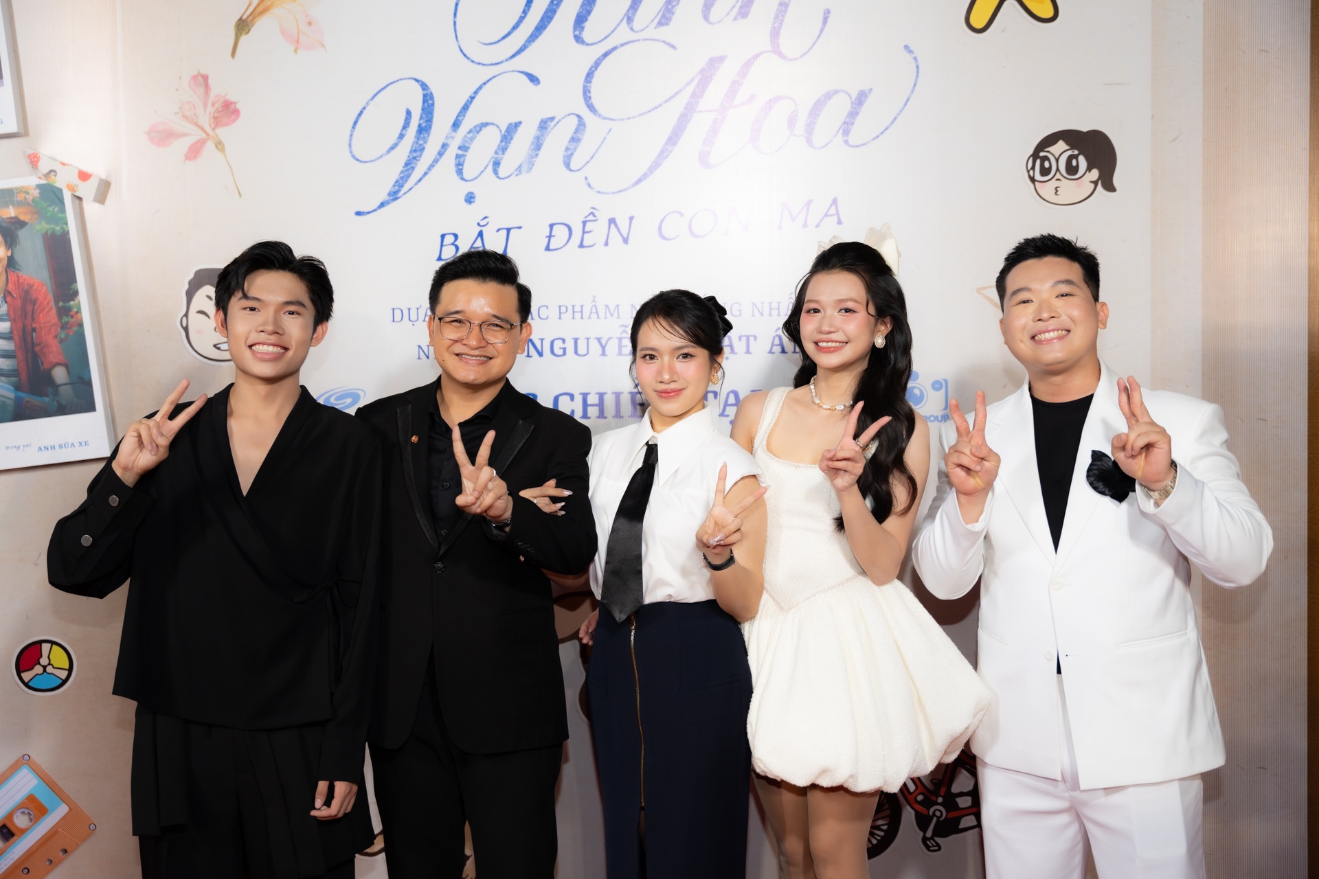 Dàn sao gây sốt thảm đỏ Kính vạn hoa: Khánh Vân, Phương Mỹ Chi gợi cảm - 2 Dàn sao gây sốt thảm đỏ Kính vạn hoa: Khánh Vân, Phương Mỹ Chi gợi cảm - 2