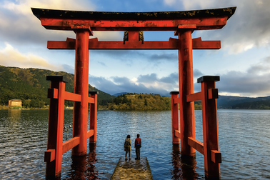 Đón năm mới như người Nhật hiện đại