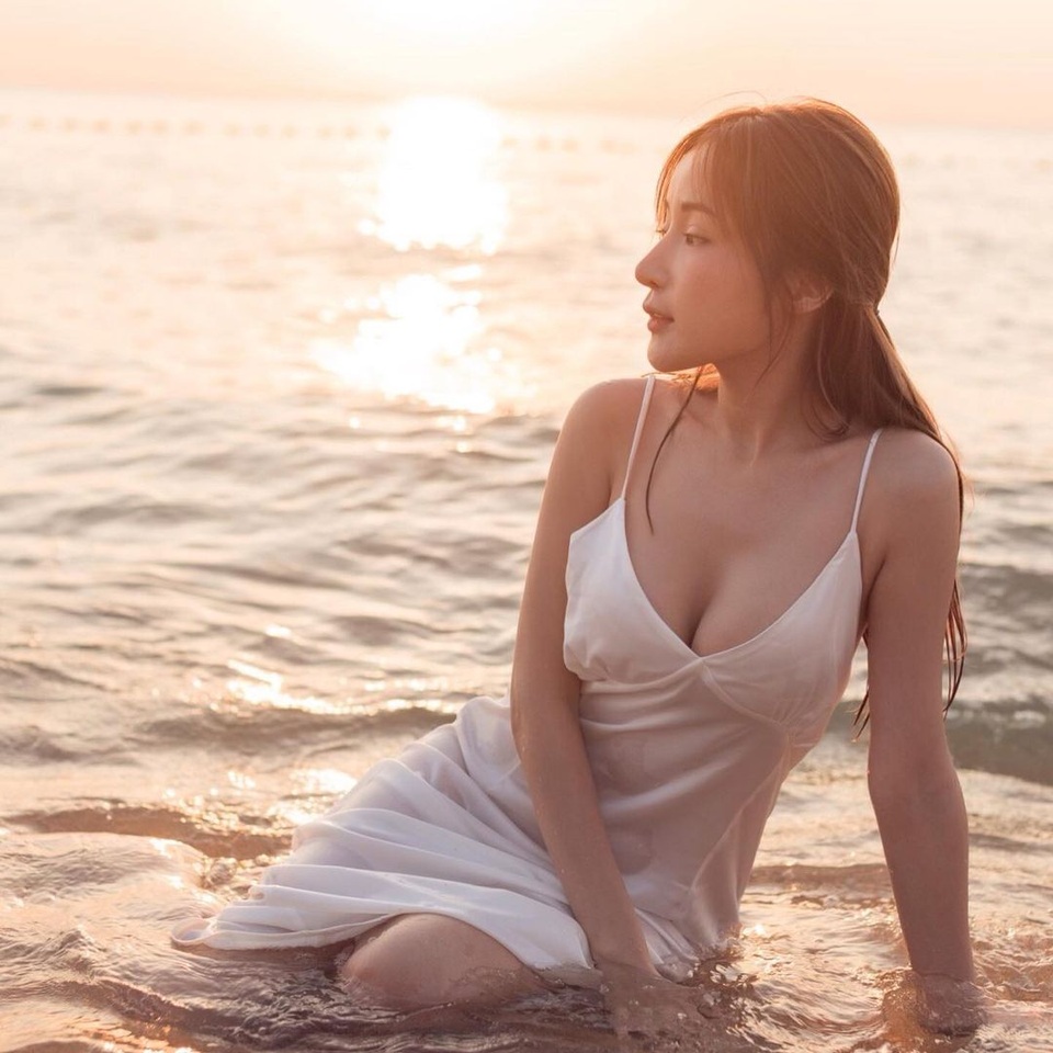 Hot girl Thái Lan lai 4 dòng máu được khen đẹp tựa thiên thần - 10