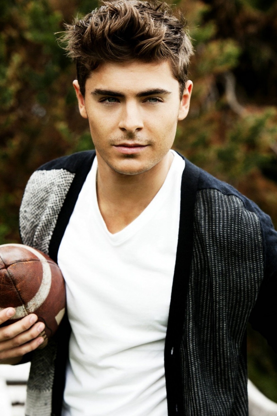 Không thể nhận ra Zac Efron với hình ảnh hiện tại - 7 Không thể nhận ra Zac Efron với hình ảnh hiện tại - 7