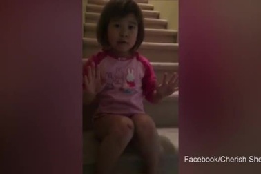 “Bà cụ non” khuyên bố mẹ ly hôn hãy làm bạn của nhau