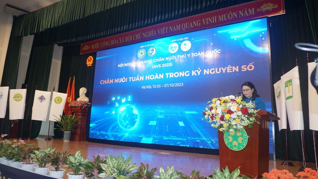 Học viện Nông nghiệp Việt Nam tổ chức Hội nghị Chăn nuôi tuần hoàn trong kỷ nguyên số - 2 Học viện Nông nghiệp Việt Nam tổ chức Hội nghị Chăn nuôi tuần hoàn trong kỷ nguyên số - 2