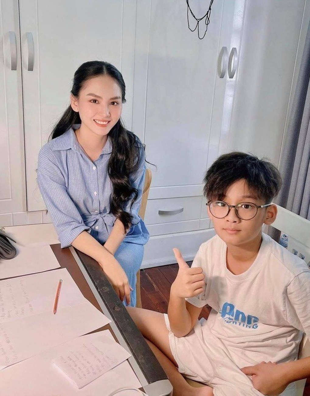 Hoa hậu, á hậu Việt vướng tin đồn cặp kè đại gia phải vội vàng đính chính - 2 Hoa hậu, á hậu Việt vướng tin đồn cặp kè đại gia phải vội vàng đính chính - 2