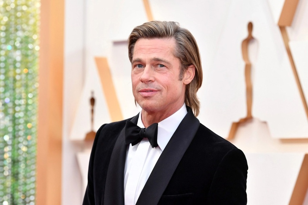 Brad Pitt từ bỏ quyền nuôi con: Cặp đôi vàng một thuở thôi làm khổ nhau - 6