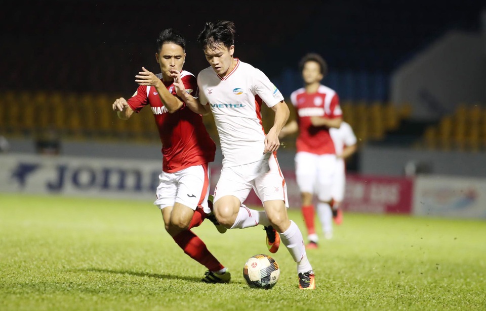 Quang Hải so tài cùng Hoàng Đức ở chung kết Cúp Quốc gia - 2