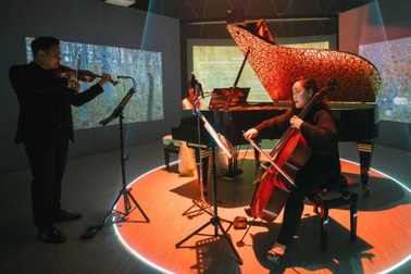 Triển lãm tác phẩm nghệ thuật tiêu biểu TPHCM bằng công nghệ đa giác quan