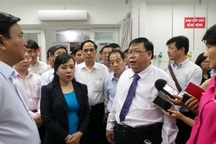 Đấu thầu tập trung: Người cười kẻ khóc