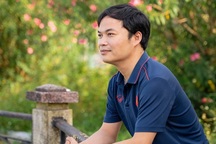 Chuyện tình yêu thời dịch cảm động trong ca khúc mới của Xuân Trí